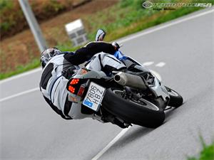 Michelin Pilot Power 3  больше стабильности в наклоне